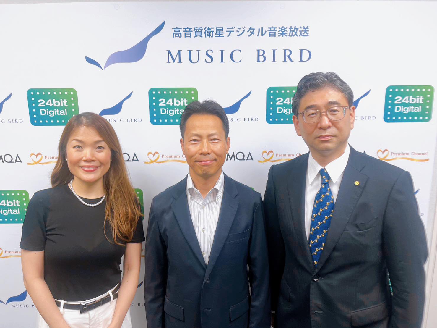 小早 祥一郎氏とパーソナリティーの画像